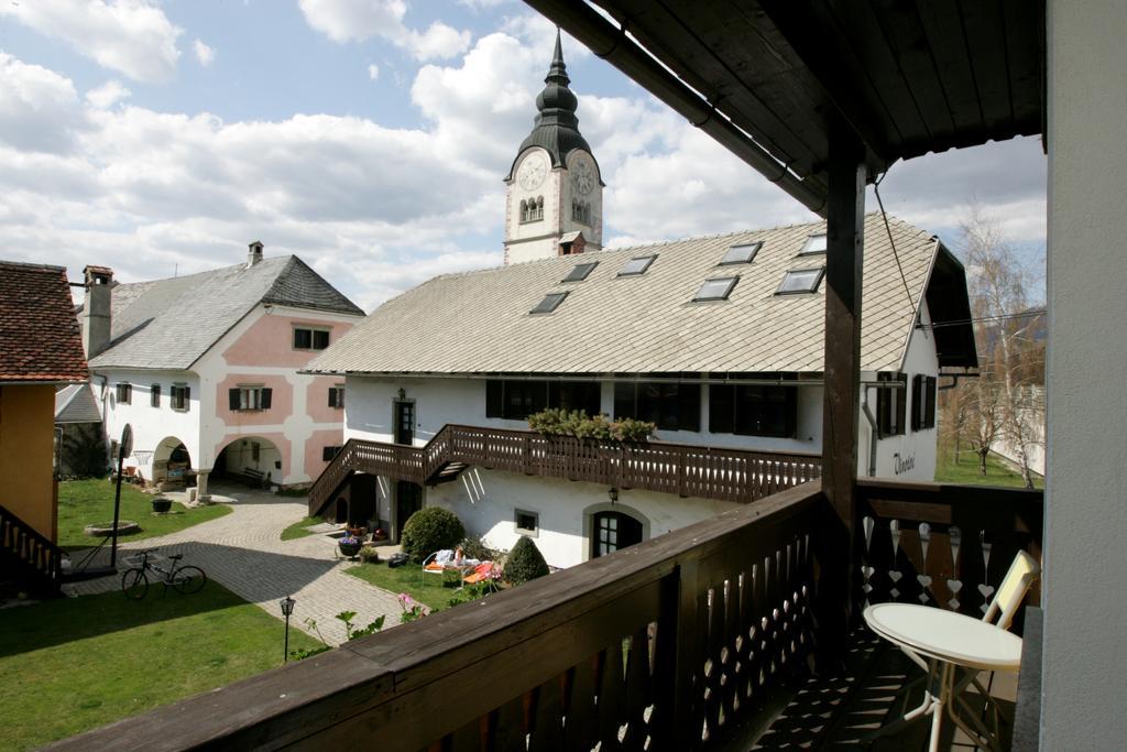 Baroque Villa Near Bled - Resort Vidmar レスツェ エクステリア 写真